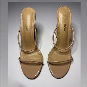 Fashion Nova Women's Tan Heels